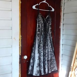 Sue Wong sz 6 exquisite black tie beaded midi length dress w/beaded tassels